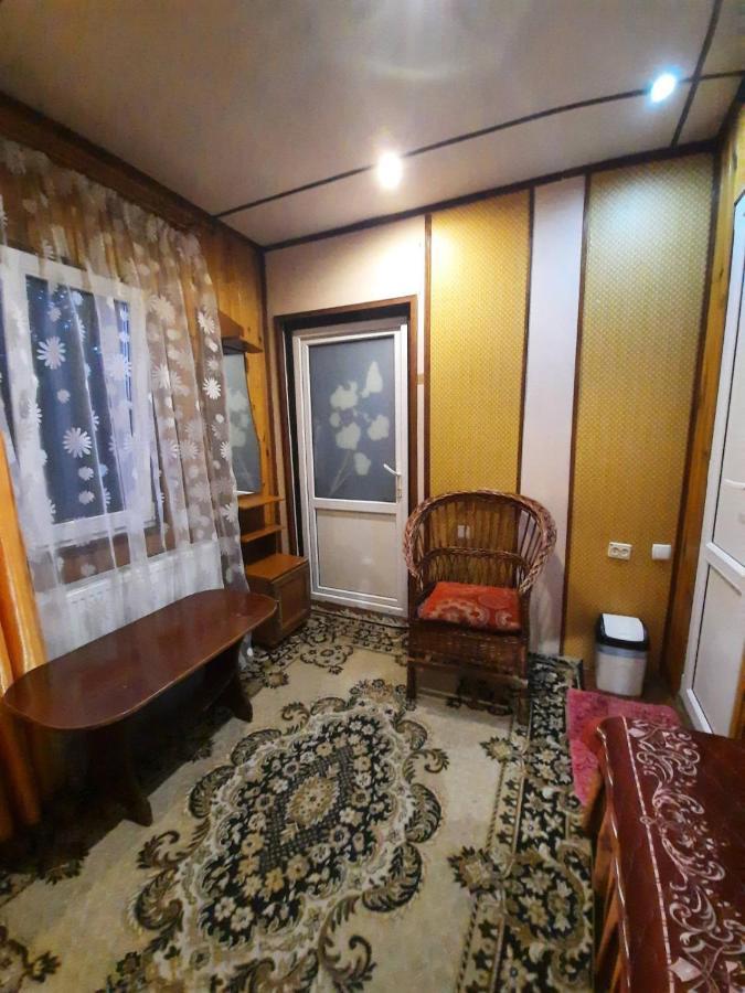 Kitech Guest House Odessa Exterior foto